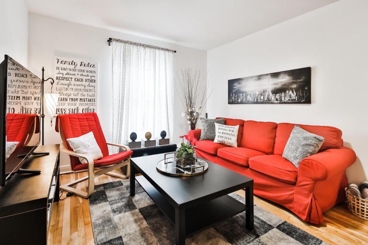 Free Parking In Beautiful Lachine Montreal Exterior photo